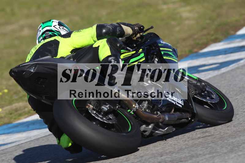 /Archiv-2023/02 31.01.-03.02.2023 Moto Center Thun Jerez/Gruppe blau-blue/backside